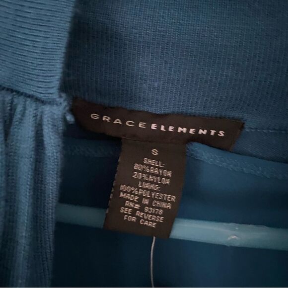 Grace Elements Women’s Cowl Neck Blue Long Sleeve 2 Piece Sweater size S - Picture 3 of 5